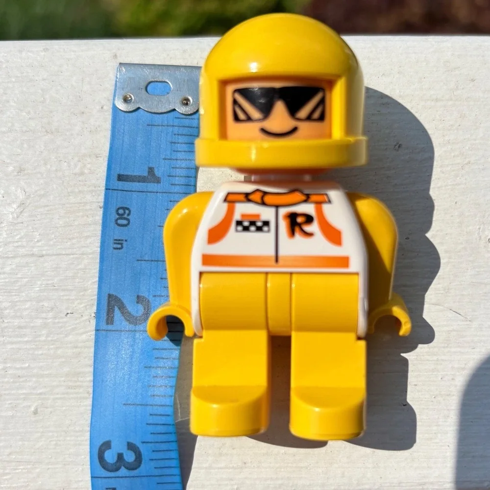 Lego Duplo Vintage 90s Race Car Driver Yellow Helmet Figure Town Community